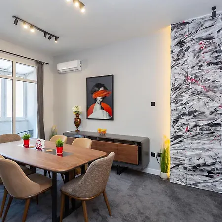 Urban Elegance Apartman *