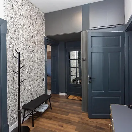 Urban Elegance Szófia